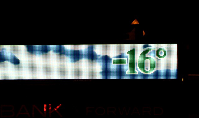 [037[1].jpg]