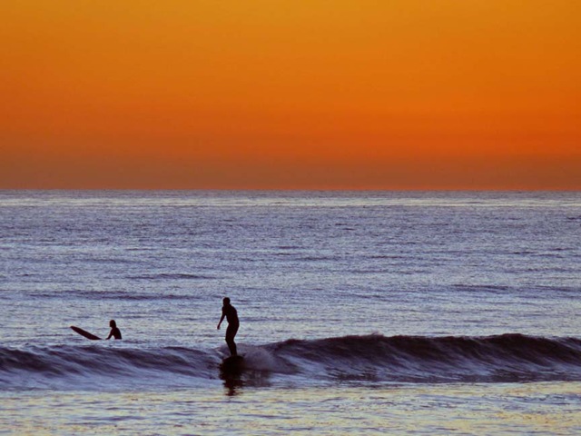 [Surfer at Sundown[4].jpg]