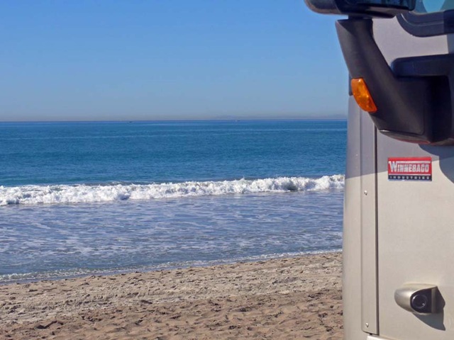 [Motorhome on the Beach[6].jpg]