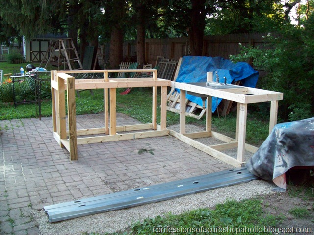 [outdoor kitchen 001[4].jpg]