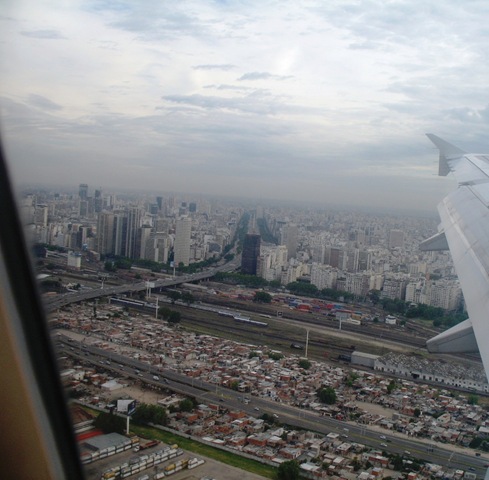 [Buenos from air[5].jpg]