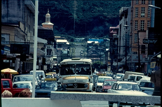 [Puerto Montt - Center  - Chile 1994 - Feb[3].jpg]
