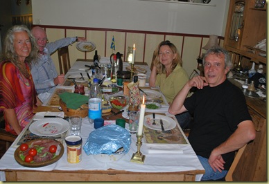 B - OsloBG - Winterhome -At table B - OsloBG - Winterhome -At table