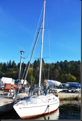 2010-10-16 - Sailboat must be ready for the Winter 1