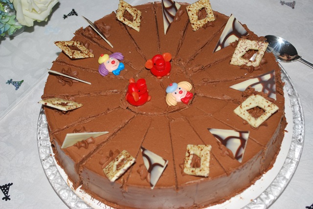 [Naming Day Cake[4].jpg]