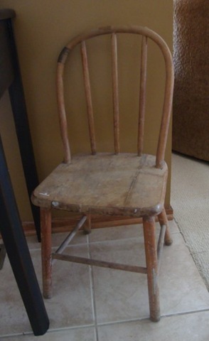 [Old Chair[2].jpg]