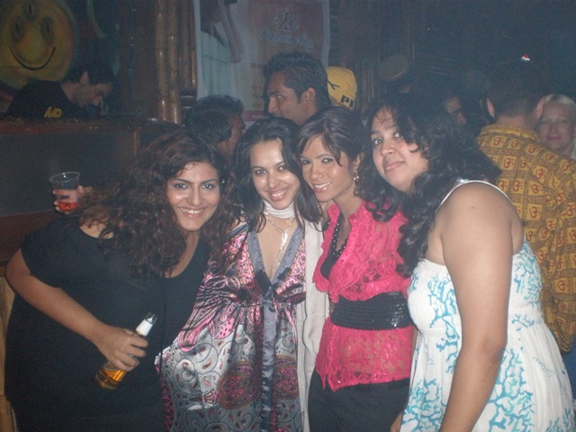 [PC290082[3].jpg]
