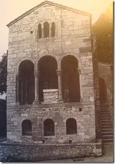 FACHADA SANTA MARIA DEL NARANCO (OVIEDO)