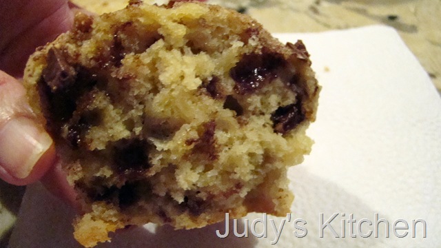 [Dove Peanut Toffee Crunch Muffins (5)[6].jpg]
