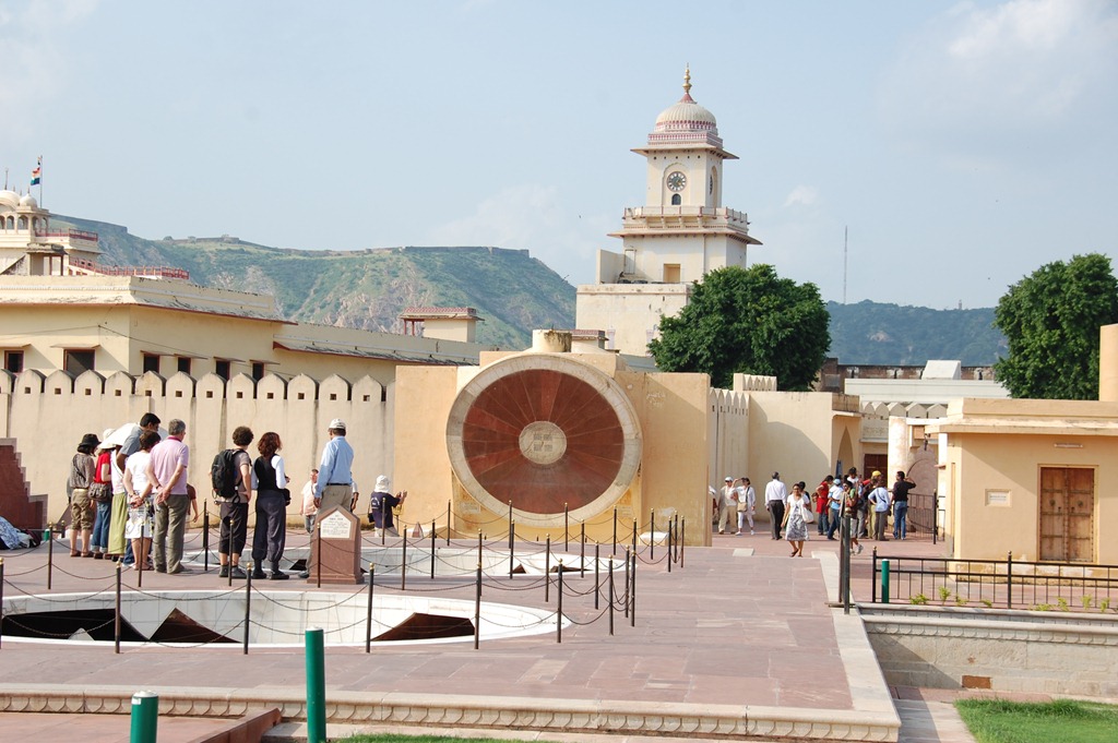 [India 2010 -  Jaipur - Observatorio de Jai Singh  , 15 de septiembre   45[3].jpg]