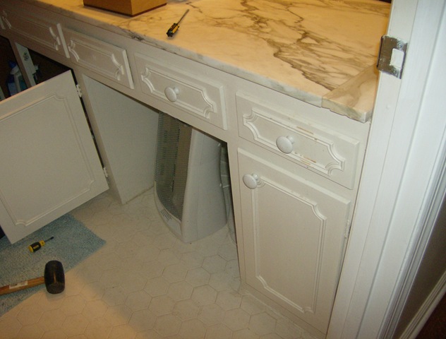 [bathroom 012[3].jpg]