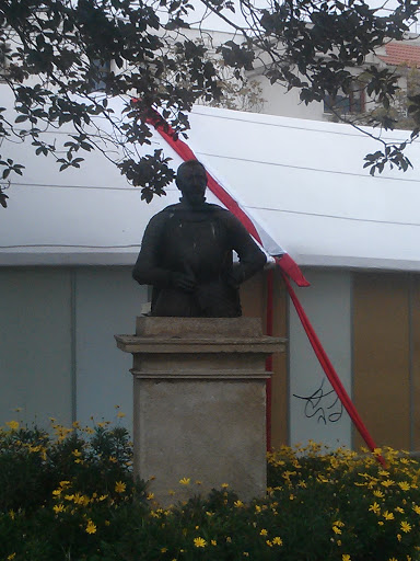 Busto Pedro De Valdivia 