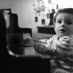 by Jason Arand - Portrait & People Children
