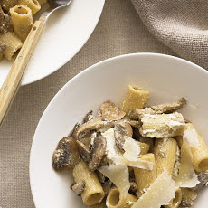 Mushroom Pasta with Ricotta