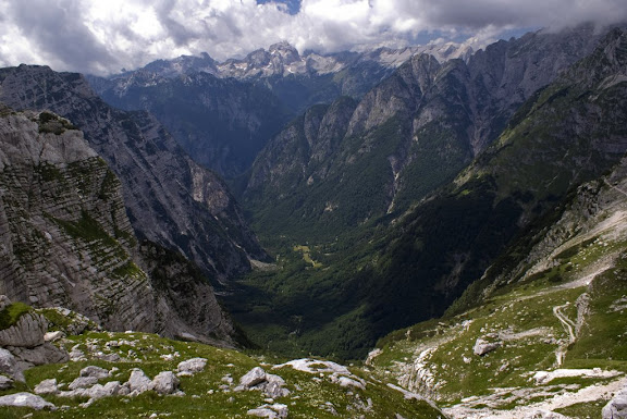 Zadnjica