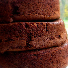 Deluxe Old-Fashioned Chocolate Cake Layers