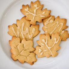 Autumn Maple Leaf Cookies