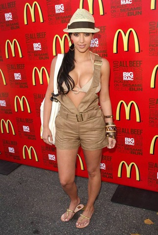 [kim_kardashian_05[4].jpg]