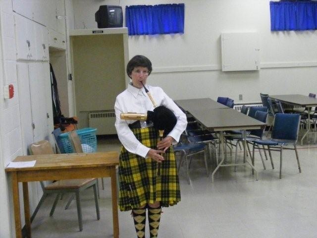 [005[2].jpg]