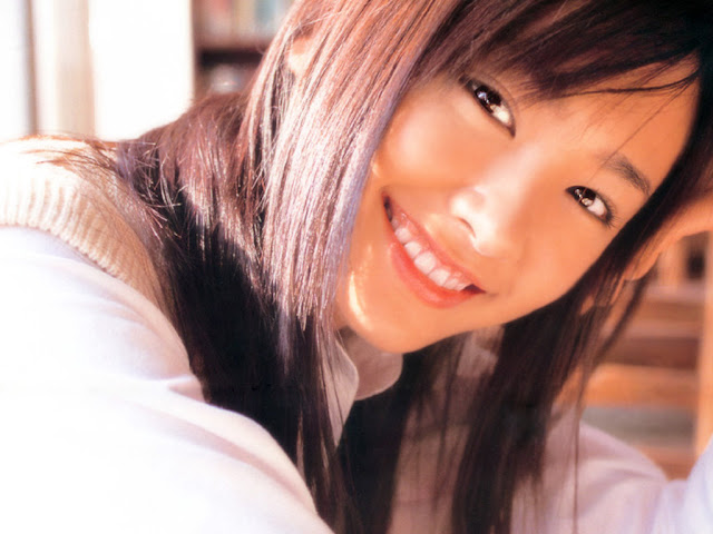 Aragaki Yui 1169116542.jpg 2 -  http://ahotgirl.blogspot.com
