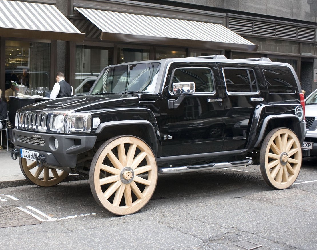 [auto-diary.ru_Hummer_H3_1.jpg]
