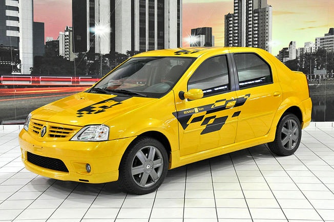 [auto-diary.ru_Renault_Logan_1.jpg]