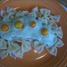 Farfalle With Creamy Pesto