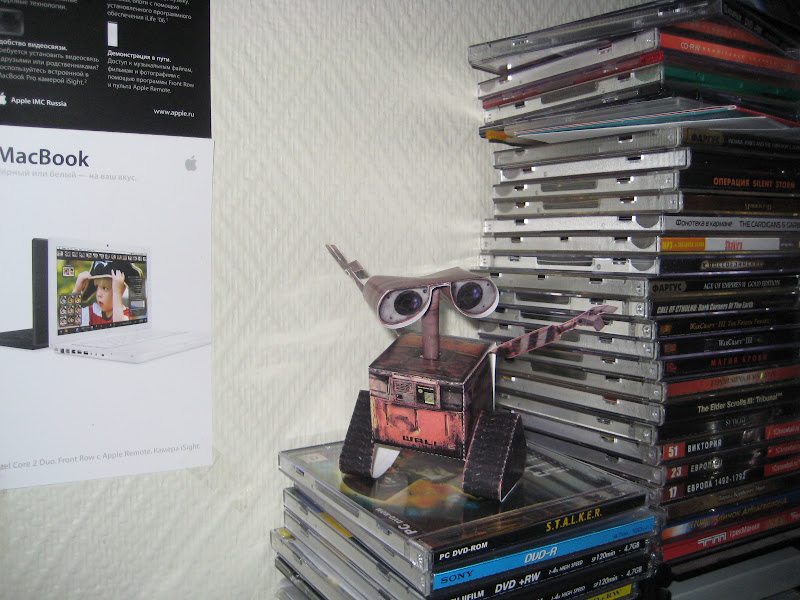 Paper Wall-E
