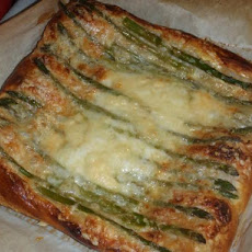 Asparagus Gruyere Tart