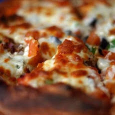 Pizza with Pepper, Onion and Feta