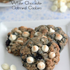 Blueberry White Chocolate Oatmeal Cookies
