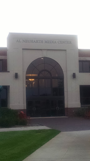 Al Neuharth Media Center