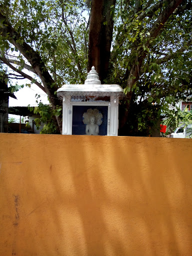 Sitting Budhdha Statue 