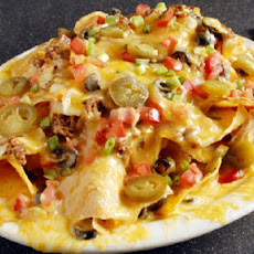 Nachos Con Queso Y Cerveza