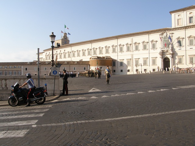 [P72000823.jpg]