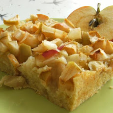 German Apple Cake (Versunkener Apfelkuchen)