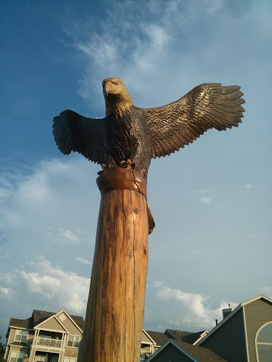 Eagles Landing Carved Statue