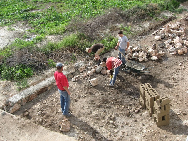[IMG_27722.jpg]