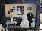Vitrine qui a &eacute;t&eacute; command&eacute;e par monsieur pour offrir &agrave; sa femme lors de leur premier anniversaire de mariage.