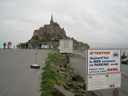 tn_Mont Saint Michel - Outside