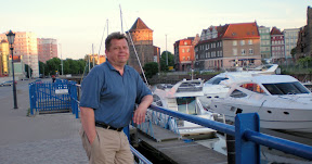 Marina in Gdańsk June 2008  - time for a diet ... today, now... well, maybe when I return to the States.