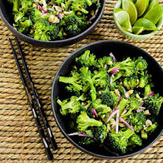 Easy Thai-Flavored Raw Broccoli Salad Recipe with Red Onion, Mint, and Peanuts