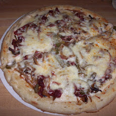 Philly Cheesesteak Pizza