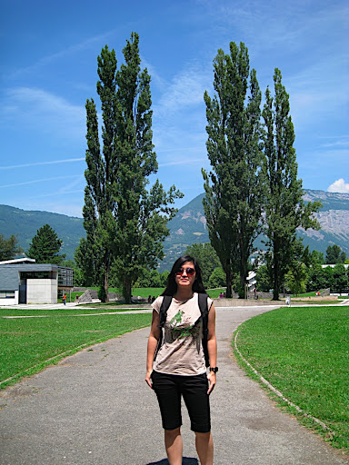 mountaneous campus