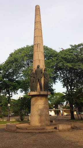 Monumento Mario Dedini
