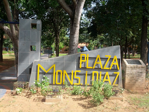 Plaza Mons.I.Diaz