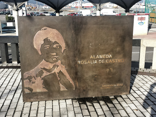 Alameda Rosalía De Castro 