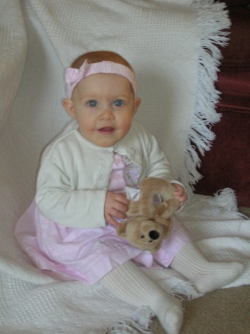 [Emma 8-10 months[2].jpg]
