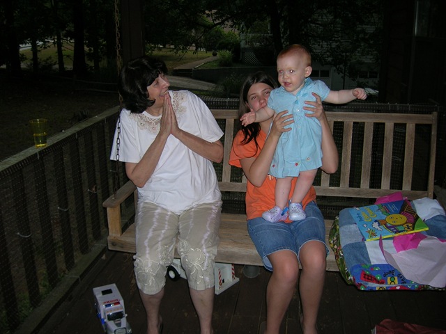 [Emmas first birthday 020[2].jpg]