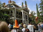 Long line for the “Nightmare Before Christmas” version of the Haunted Mansion